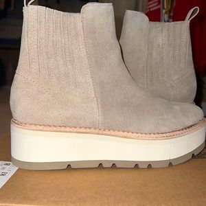 NEW IN BOX-Dolce Vita -Trevor Chelsea Boot in “Smoke”